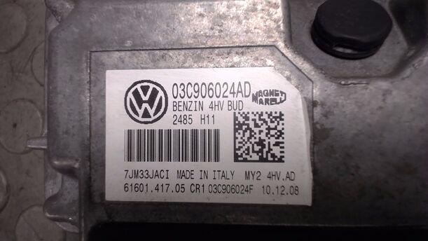 Foto: MOTORSTEUERGERÄT / STEUERGERÄT EINSPRITZUNG eines VW Polo 1.4
