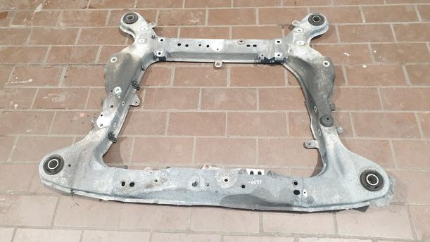 Foto: VORDERACHSE eines Volvo S60 2.4 Aut.