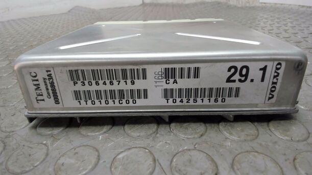Foto: STEUERGERÄT AUTOMATIKGETRIEBE eines Volvo S60 2.4 Aut.
