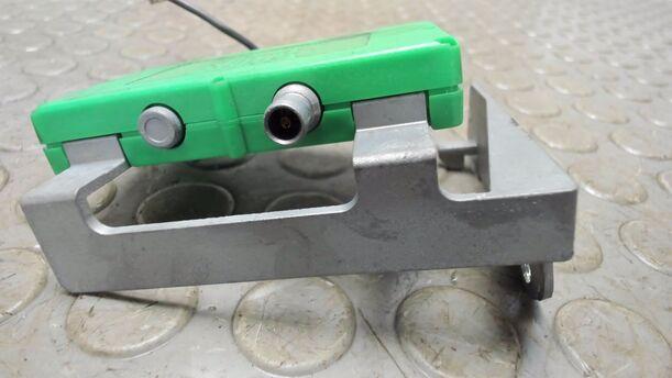Foto: ANTENNENVERSTÄRKER eines Volvo S60 2.4 Aut.