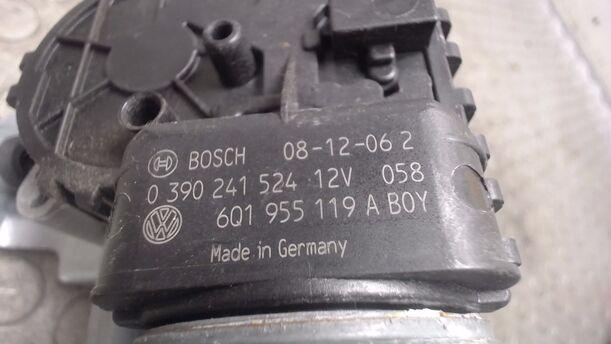 Foto: SCHEIBENWISCHERMOTOR VORNE eines VW Polo 1.4