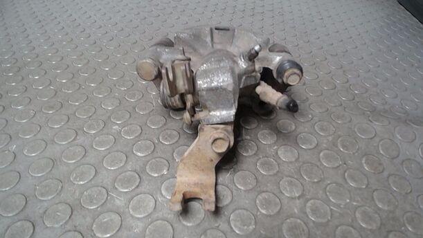 Foto: BREMSSATTEL HINTEN LINKS eines Mazda Premacy 1.9