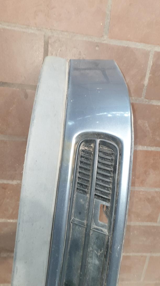 Foto: STOSSSTANGENUNTERTEIL VORN eines VW Polo 45