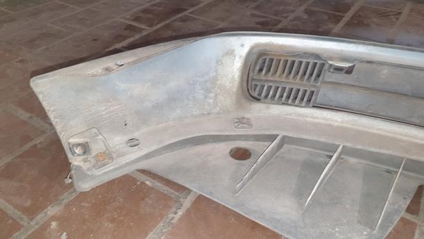 Foto: STOSSSTANGENUNTERTEIL VORN eines VW Polo 45