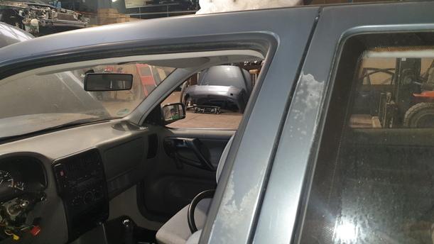 Foto: TÜR VORN LINKS (2/3-TÜRER) eines VW Polo 45