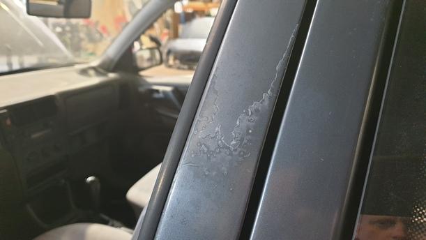 Foto: TÜR VORN LINKS (2/3-TÜRER) eines VW Polo 45