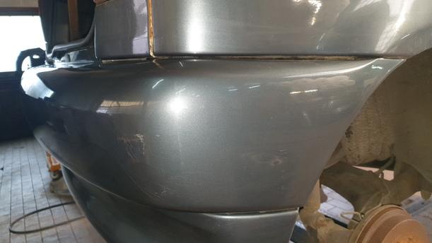 Foto: STOSSSTANGENOBERTEIL HINTEN eines VW Polo 45