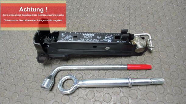 Foto: WAGENHEBER eines Volvo S60 2.4 Aut.