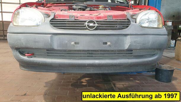 Foto: STOSSFÄNGER / STOSSSTANGE VORNE eines Opel Corsa