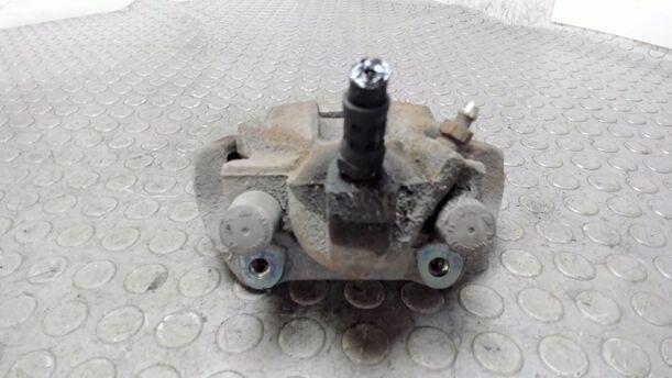 Foto: BREMSSATTEL HINTEN RECHTS eines Volvo S60 2.4 Aut.