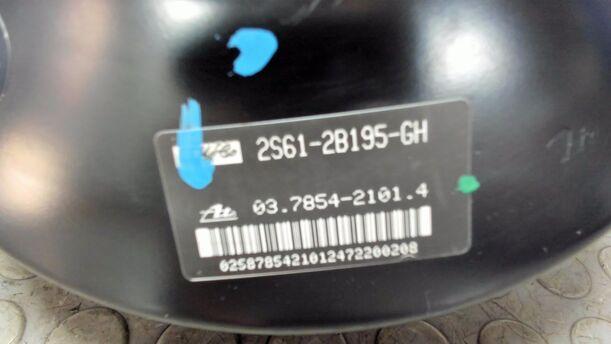 Foto: BREMSKRAFTVERSTÄRKER eines Mazda 2 1.25l