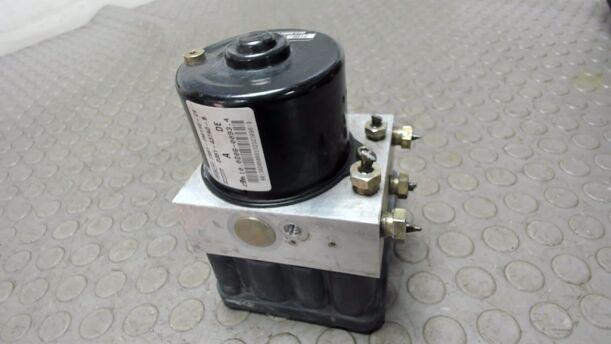 Foto: HAUPTBREMSAGGREGAT ABS eines Mazda 2 1.25l