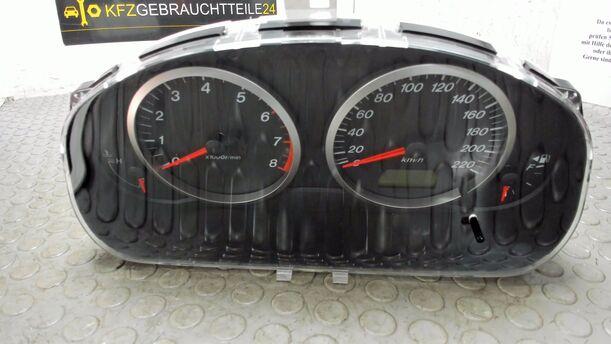 Foto: TACHOEINHEIT / KOMBIINSTRUMENT eines Mazda 2 1.25l