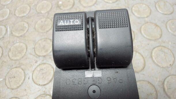 Foto: FENSTERHEBERSCHALTER eines Mazda 2 1.25l