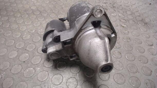 Foto: ANLASSER / STARTER BOSCH eines Opel Corsa