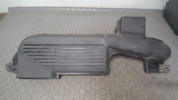 Foto: SAUGROHR/ LUFTANSAUGROHR eines Mazda Premacy 1.9
