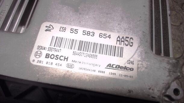 Foto: STEUERGERÄT DIESELEINSPRITZUNG ( ENTHEIRATET) eines Opel Astra 2.0 CDTI DPF ecoFLEX SportsTourer Start/Stop