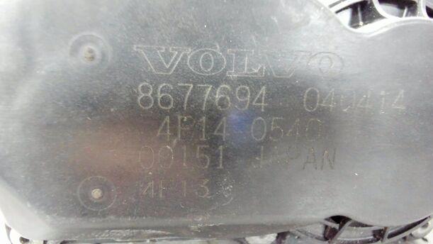 Foto: DROSSELKLAPPENSTUTZEN eines Volvo S60 2.4 Aut.