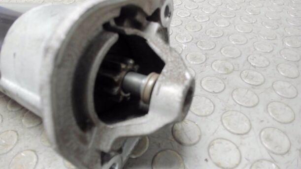 Foto: ANLASSER / STARTER eines Volvo S60 2.4 Aut.