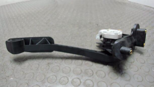 Foto: GASPEDAL ( AUTOMATIK ) eines Volvo S60 2.4 Aut.