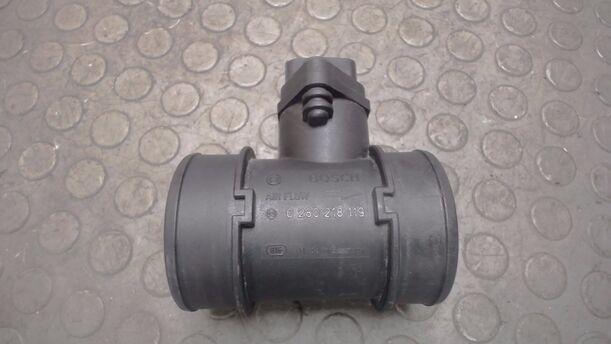 Foto: LUFTMASSENMESSER BOSCH eines Opel Corsa 1.0 12V