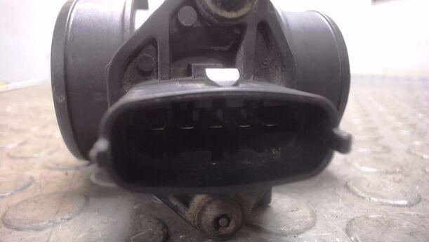 Foto: LUFTMASSENMESSER BOSCH eines Opel Corsa 1.0 12V