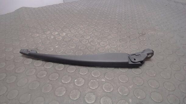Foto: SCHEIBENWISCHERARM HINTEN eines Opel Corsa 1.0 12V