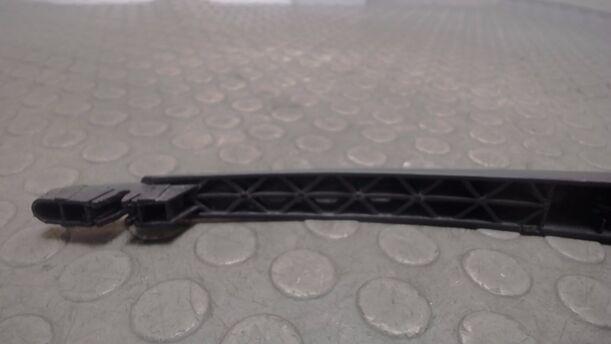 Foto: SCHEIBENWISCHERARM HINTEN eines Opel Corsa 1.0 12V
