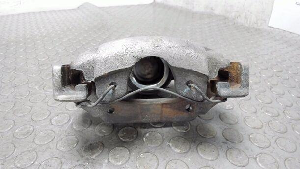 Foto: BREMSSATTEL VORNE RECHTS eines Mazda 2 1.25l