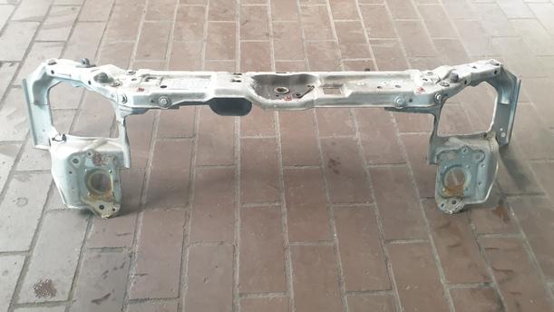Foto: FRONTBLECH / SCHLOSSTRÄGER eines Opel Corsa 1.0 12V