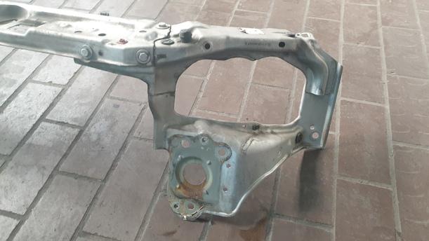 Foto: FRONTBLECH / SCHLOSSTRÄGER eines Opel Corsa 1.0 12V