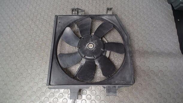 Foto: ELEKTROLÜFTER eines Mazda Premacy 1.9