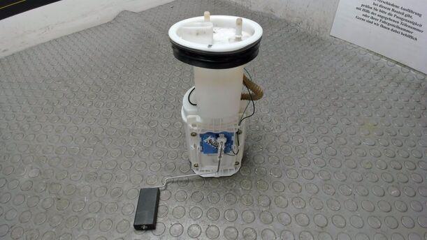 Foto: KRAFTSTOFFPUMPE eines VW Passat Variant 1.8 5V Turbo