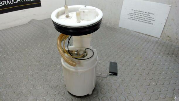 Foto: KRAFTSTOFFPUMPE eines VW Passat Variant 1.8 5V Turbo