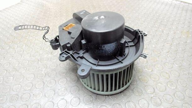 Foto: HEIZUNGSGEBLÄSE eines VW Passat Variant 1.8 5V Turbo