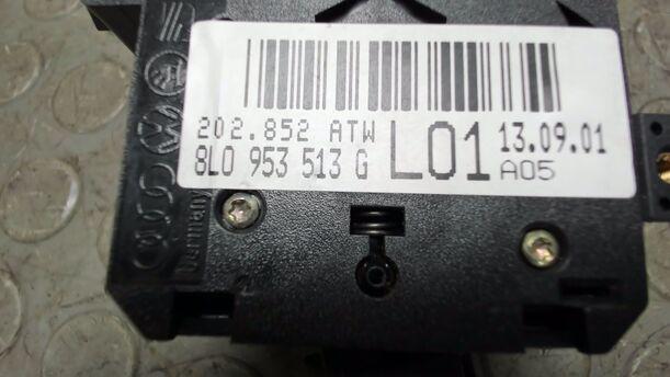 Foto: BLINKERSCHALTER / KOMBISCHALTER eines VW Passat Variant 1.8 5V Turbo