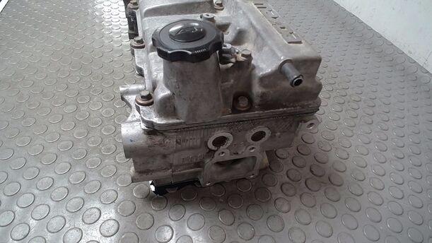 Foto: ZYLINDERKOPF eines Mazda Premacy 1.9 Liftback