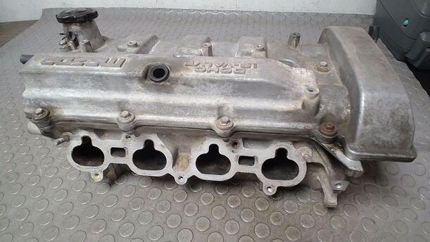 Foto: ZYLINDERKOPF eines Mazda Premacy 1.9 Liftback