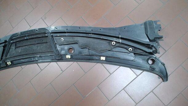 Foto: WINDLAUF eines Mazda Premacy 1.9 Liftback