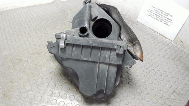 Foto: LUFTFILTERKASTEN eines VW Passat Variant 1.8 5V Turbo Liftback