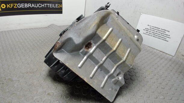 Foto: LUFTFILTERKASTEN eines VW Passat Variant 1.8 5V Turbo Liftback