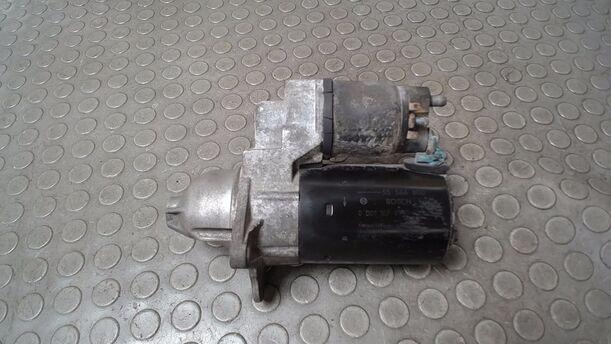 Foto: ANLASSER ( SCHALTGETRIEBE ) eines Opel Corsa 1.2 16V Liftback
