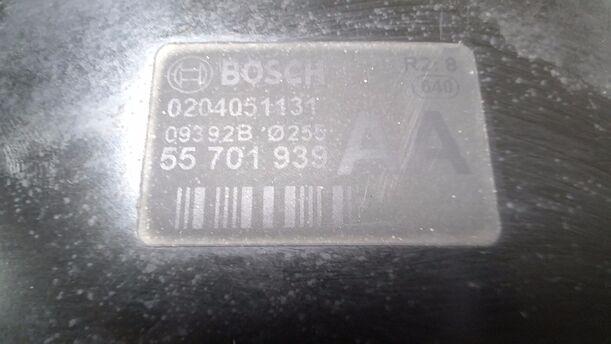 Foto: BREMSKRAFTVERSTÄRKER eines Opel Corsa 1.2 16V Liftback