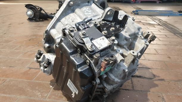 Foto: AUTOMATIKGETRIEBE 6 GANG ( US VERSION / UNGEPRÜFT ) eines Fiat 500 1.4 16V Dualogic Liftback
