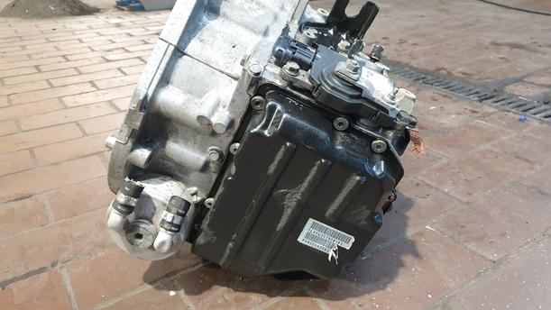 Foto: AUTOMATIKGETRIEBE 6 GANG ( US VERSION / UNGEPRÜFT ) eines Fiat 500 1.4 16V Dualogic Liftback