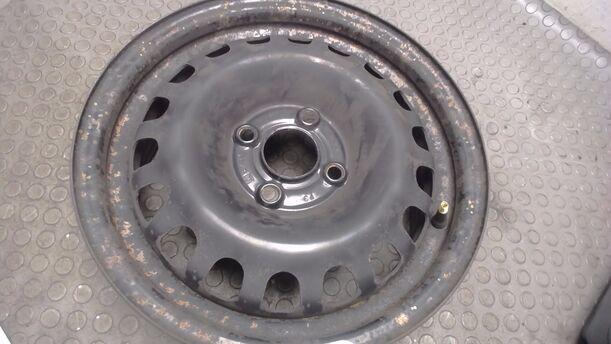 Foto: STAHLFELGE 5,5X14 ET39 eines Opel Corsa 1.2 16V Liftback
