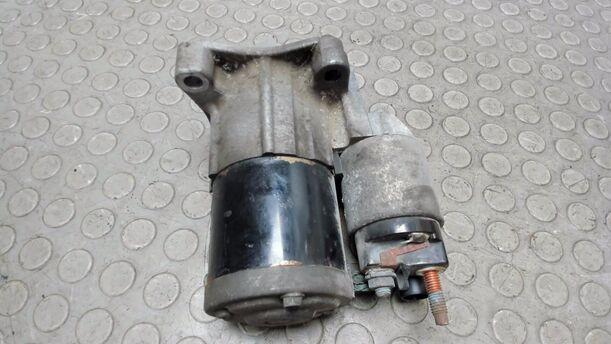Foto: ANLASSER / STARTER eines Fiat 500 1.4 16V Dualogic Liftback