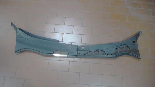Foto: WINDLAUF / WASSERABWEISER eines VW Polo 45 CLX