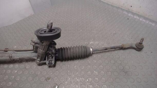 Foto: SERVOLENKUNG / LENKGETRIEBE eines VW Polo 45 CLX