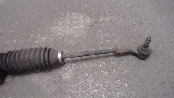 Foto: SERVOLENKUNG / LENKGETRIEBE eines VW Polo 45 CLX